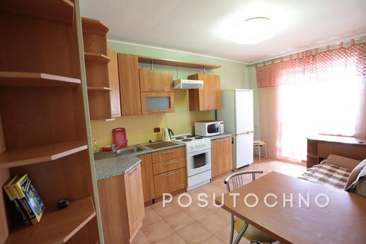 Tyumen, street Kiev, 74, 1 bedroom, Тюмень - квартира подобово